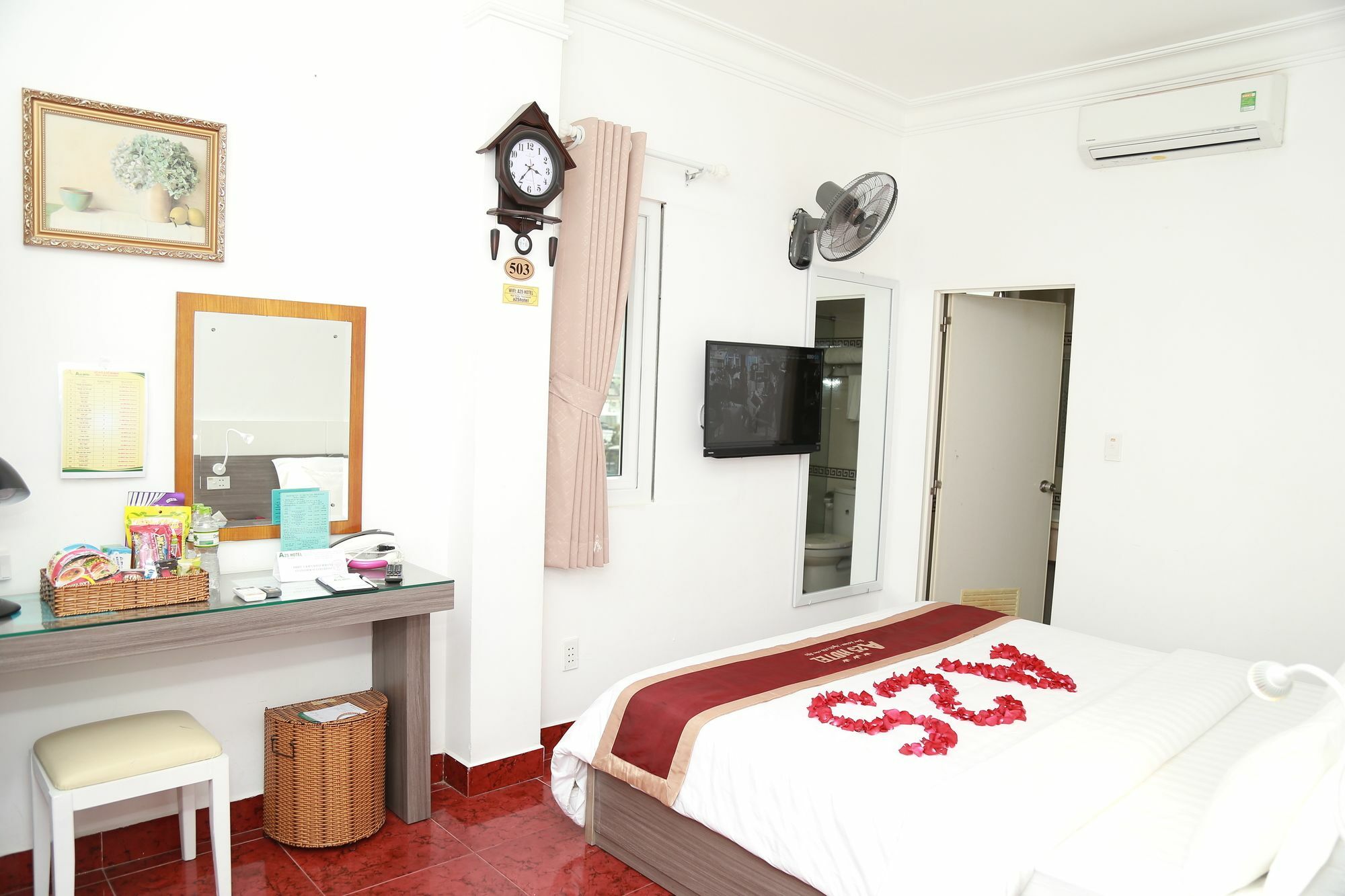A25 Hotel - 19 Bui Thi Xuan Thành Pho Ho Chí Minh Esterno foto