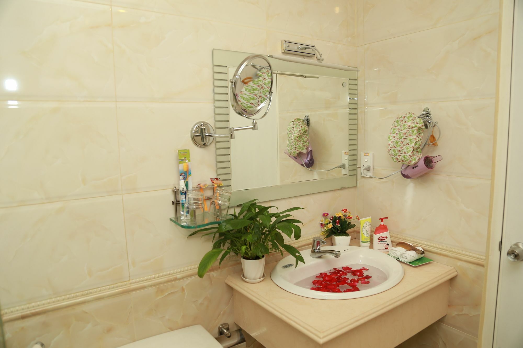 A25 Hotel - 19 Bui Thi Xuan Thành Pho Ho Chí Minh Esterno foto